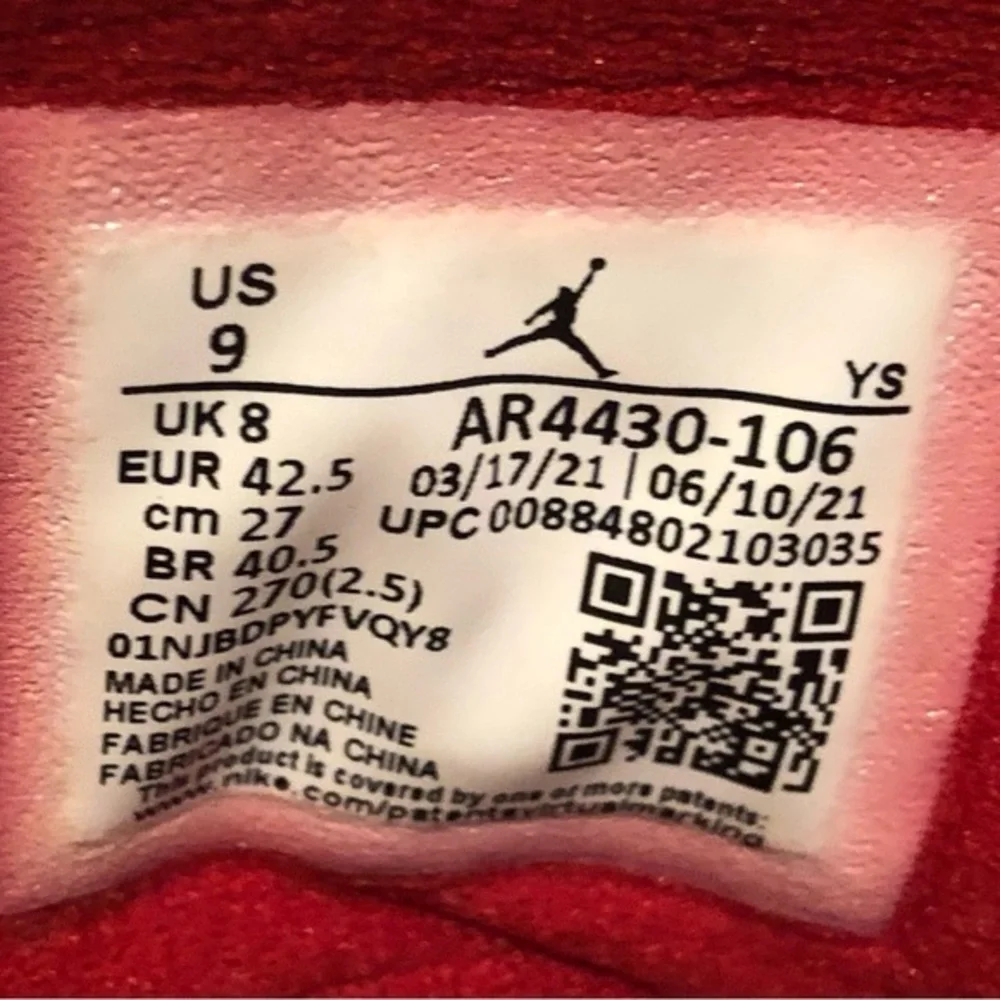 Nike Air Jordan “Lift‎ Off” sneakers. Sharp white black red leather. Siz…